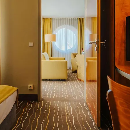 Best Western Plus Hotel Bautzen Exterior photo