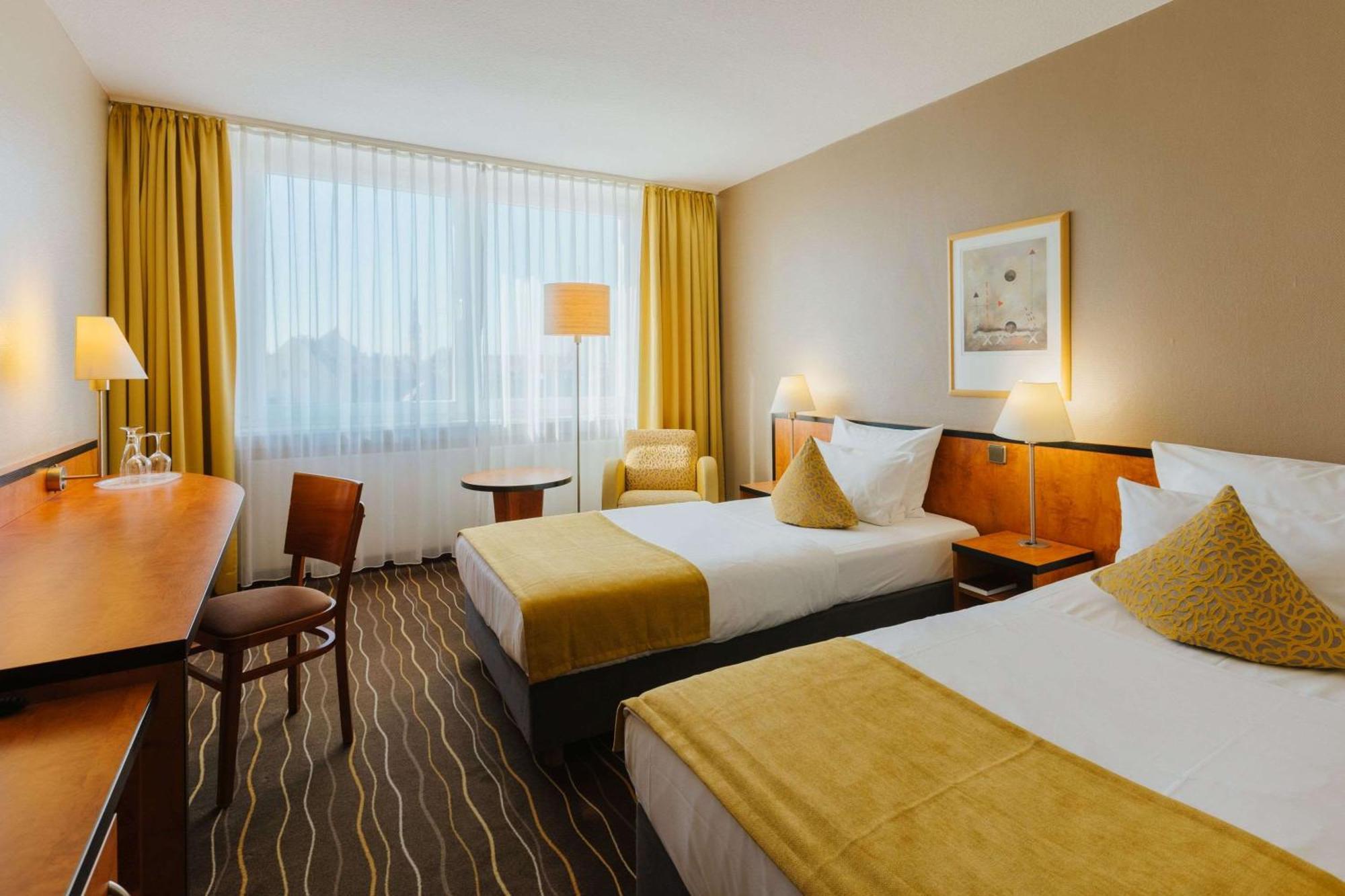 Hotel Western