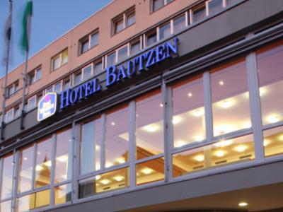 Western Hotel 4*